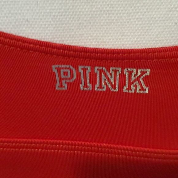 PINK VS Ultima Sports Bra - Picture 3 of 4